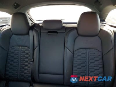 Zdjęcie 10 z 13 samochodu: 2021 AUDI RS6 VIN:WUA1CBF29MN903811 - miniatura