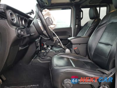 Zdjęcie 7 z 13 samochodu: 2020 JEEP GLADIATOR OVERLAND VIN:1C6HJTFG1LL129431 - miniatura