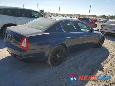 Trzecie zdjęcie samochodu z tyłu: 2009 MASERATI QUATTROPORTE S VIN:ZAMJK39A490045222 - miniatura