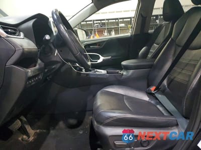 Zdjęcie 7 z 14 samochodu: 2019 TOYOTA RAV4 HYBRID LIMITED VIN:JTMDWRFV7KD509988 - miniatura
