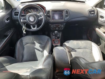 Zdjęcie 8 z 13 samochodu: 2017 JEEP COMPASS TRAILHAWK VIN:3C4NJDDB0HT656994 - miniatura