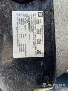 Zdjęcie 10 z 10 samochodu: 2011 CADILLAC ESCALADE ESV VIN:1GYS3GEF3BR269222 - miniatura