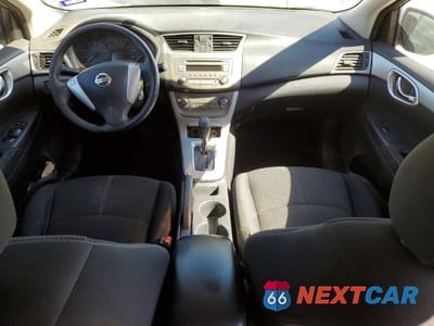 Zdjęcie 8 z 12 samochodu: 2014 NISSAN SENTRA S VIN:3N1AB7AP6EL685167 - miniatura
