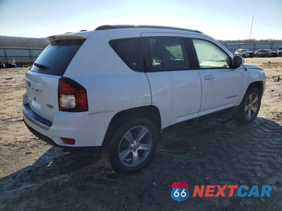 Trzecie zdjęcie samochodu z tyłu: 2016 JEEP COMPASS LATITUDE VIN:1C4NJDEB7GD672869 - miniatura