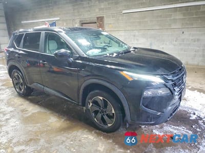 Czwarte zdjęcie samochodu z boku: 2025 NISSAN ROGUE SV VIN:5N1BT3BB1SC787814 - miniatura