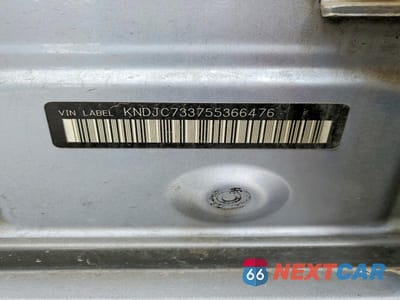 Zdjęcie 13 z 13 samochodu: 2005 KIA SORENTO LX VIN:KNDJC733755366476 - miniatura