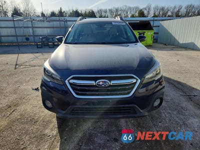 Piąte zdjęcie samochodu w środku: 2018 SUBARU OUTBACK 2.5I LIMITED VIN:4S4BSANC7J3279972 - miniatura
