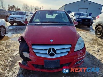 Piąte zdjęcie samochodu w środku: 2009 MERCEDES-BENZ B200 VIN:WDDFH34X89J467367 - miniatura