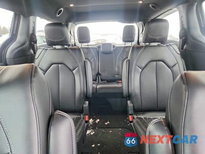Zdjęcie 10 z 13 samochodu: 2025 CHRYSLER PACIFICA SELECT VIN:2C4RC1BG5SR510271 - miniatura