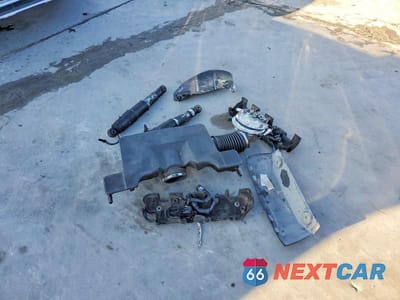 Zdjęcie 13 z 14 samochodu: 2019 CADILLAC ESCALADE ESV LUXURY VIN:1GYS3HKJ3KR286200 - miniatura