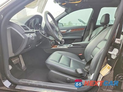 Zdjęcie 7 z 11 samochodu: 2010 MERCEDES-BENZ C 300 4MATIC VIN:WDDGF8BBXAF406012 - miniatura