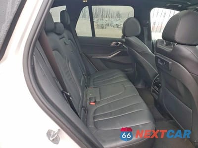 Zdjęcie 11 z 12 samochodu: 2021 BMW X5 XDRIVE40I VIN:5UXCR6C07M9E87847 - miniatura