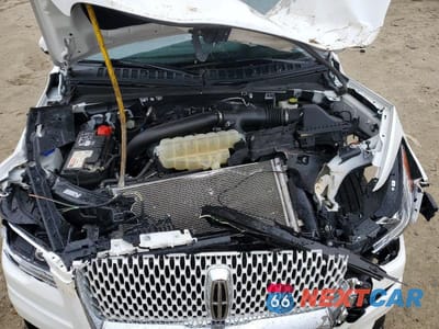 Zdjęcie 12 z 14 samochodu: 2022 LINCOLN NAVIGATOR L RESERVE VIN:5LMJJ3LT0NEL10869 - miniatura