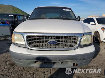 Piąte zdjęcie samochodu w środku: 2002 FORD EXPEDITION XLT VIN:1FMRU15W52LA84330 - miniatura