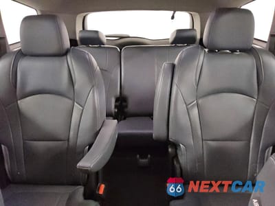 Zdjęcie 10 z 14 samochodu: 2020 BUICK ENCLAVE ESSENCE VIN:5GAERBKW0LJ107462 - miniatura