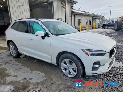 Czwarte zdjęcie samochodu z boku: 2022 VOLVO XC60 B5 MOMENTUM VIN:YV4L12RK7N1034414 - miniatura