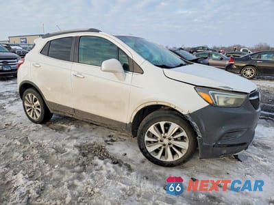 Czwarte zdjęcie samochodu z boku: 2020 BUICK ENCORE PREFERRED VIN:KL4CJESB9LB341681 - miniatura