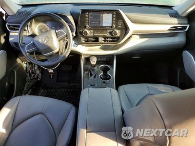 Zdjęcie 8 z 13 samochodu: 2022 TOYOTA HIGHLANDER HYBRID XLE VIN:5TDHBRCH7NS548052 - miniatura