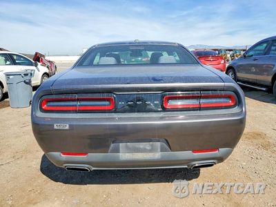 Zdjęcie 6 z 11 samochodu: 2015 DODGE CHALLENGER SXT VIN:2C3CDZAG5FH707802 - miniatura