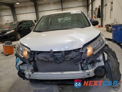 Piąte zdjęcie samochodu w środku: 2015 HONDA CR-V LX VIN:5J6RM4H32FL009656 - miniatura