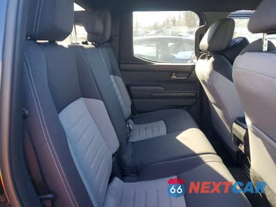 Zdjęcie 10 z 12 samochodu: 2024 TOYOTA TACOMA DOUBLE CAB VIN:3TMLB5JN0RM049045 - miniatura