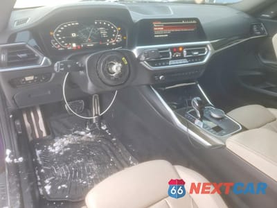 Zdjęcie 8 z 13 samochodu: 2022 BMW Motorrad M240XI VIN:3MW53CM00N8C72969 - miniatura