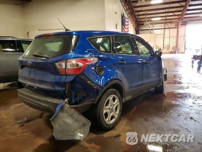 Trzecie zdjęcie samochodu z tyłu: 2017 FORD ESCAPE S VIN:1FMCU0F74HUB52045 - miniatura