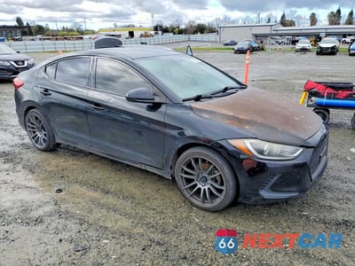Czwarte zdjęcie samochodu z boku: 2017 HYUNDAI ELANTRA SE VIN:5NPD74LF7HH146351 - miniatura