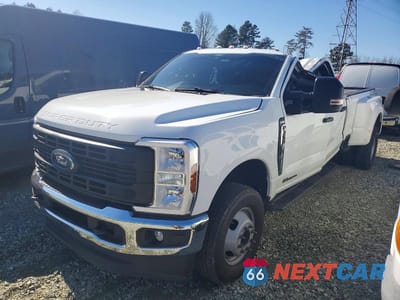 Drugie zdjęcie samochodu z przodu: 2024 FORD F350 SUPER DUTY VIN:1FT8W3DT3REF66127 - miniatura