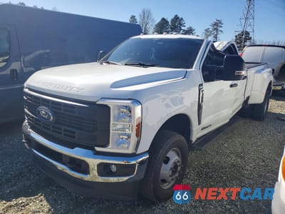 Drugie zdjęcie samochodu z przodu: 2024 FORD F350 SUPER DUTY VIN:1FT8W3DT3REF66127 - miniatura