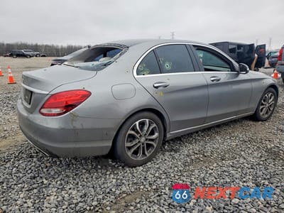 Trzecie zdjęcie samochodu z tyłu: 2015 MERCEDES-BENZ C 300 VIN:55SWF4JB4FU044463 - miniatura