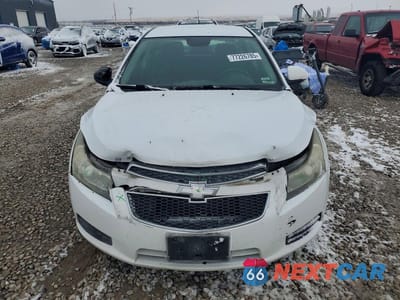 Piąte zdjęcie samochodu w środku: 2013 CHEVROLET CRUZE LT VIN:1G1PC5SB2D7105985 - miniatura