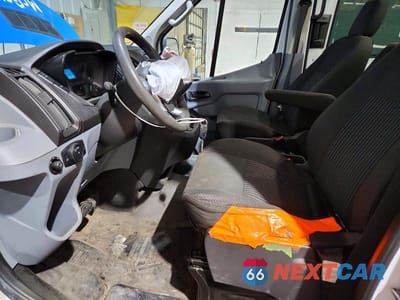 Zdjęcie 7 z 12 samochodu: 2019 FORD TRANSIT T-250 VIN:1FTYR2CM8KKB46544 - miniatura
