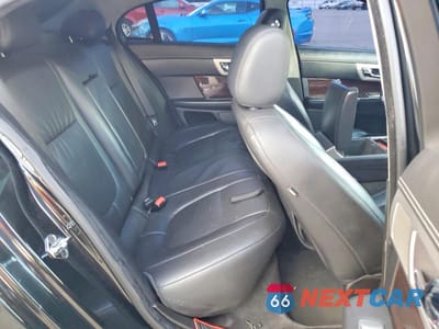 Zdjęcie 10 z 12 samochodu: 2011 JAGUAR XF PREMIUM VIN:SAJWA0GB4BLR81449 - miniatura