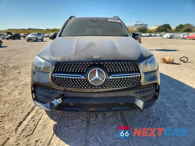 Piąte zdjęcie samochodu w środku: 2020 MERCEDES-BENZ GLE 350 4MATIC VIN:4JGFB4KB9LA053039 - miniatura