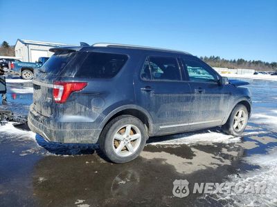 Trzecie zdjęcie samochodu z tyłu: 2017 FORD EXPLORER XLT VIN:1FM5K8DH3HGC28149 - miniatura