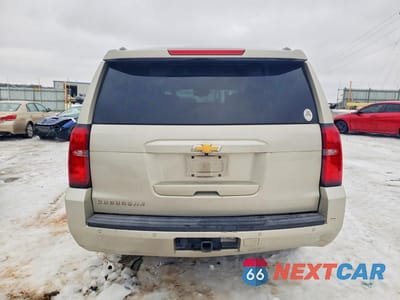 Zdjęcie 6 z 12 samochodu: 2015 CHEVROLET SUBURBAN C1500 LT VIN:1GNSCJKC3FR560037 - miniatura