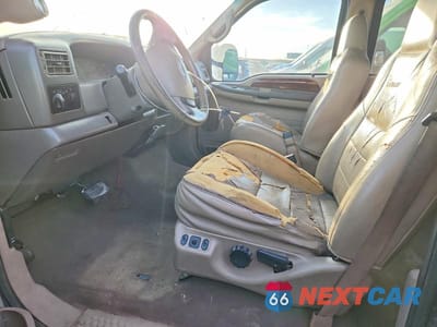 Zdjęcie 7 z 12 samochodu: 2002 FORD F250 SUPER DUTY VIN:1FTNW20F02ED35317 - miniatura