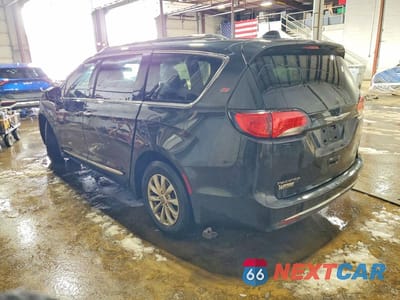 Drugie zdjęcie samochodu z przodu: 2018 CHRYSLER PACIFICA TOURING L VIN:2C4RC1BG5JR356112 - miniatura