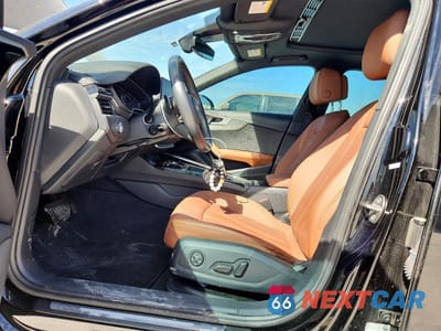 Zdjęcie 7 z 12 samochodu: 2021 AUDI A4 PREMIUM 40 VIN:WAUABAF49MA061018 - miniatura