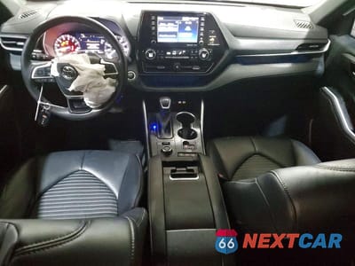 Zdjęcie 8 z 13 samochodu: 2022 TOYOTA HIGHLANDER XSE VIN:5TDLZRBH4NS255460 - miniatura