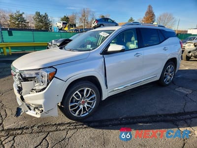 2023 GMC TERRAIN DENALI 3GKALXEG3PL171403 - główne zdjęcie licytacji z USA - miniatura