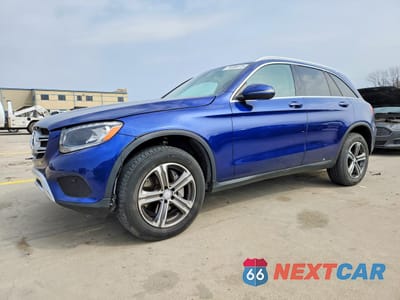 2017 MERCEDES-BENZ GLC 300 WDC0G4JB4HF132765 - główne zdjęcie licytacji z USA - miniatura