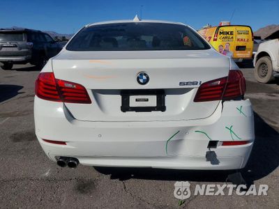 Zdjęcie 6 z 12 samochodu: 2016 BMW 528 I VIN:WBA5A5C5XGG354971 - miniatura