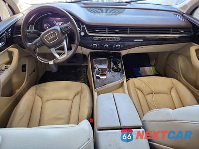 Zdjęcie 8 z 14 samochodu: 2019 AUDI Q7 PREMIUM PLUS VIN:WA1LAAF72KD025184 - miniatura