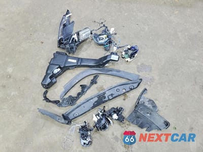 Zdjęcie 13 z 13 samochodu: 2021 MERCEDES-BENZ GLS 450 4MATIC VIN:4JGFF5KE5MA415678 - miniatura