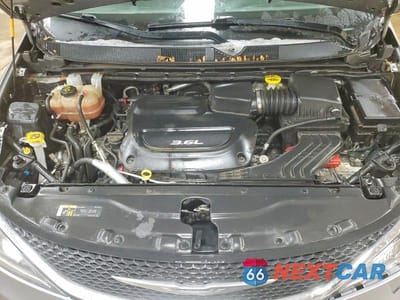 Zdjęcie 12 z 13 samochodu: 2018 CHRYSLER PACIFICA TOURING L VIN:2C4RC1BG3JR112197 - miniatura