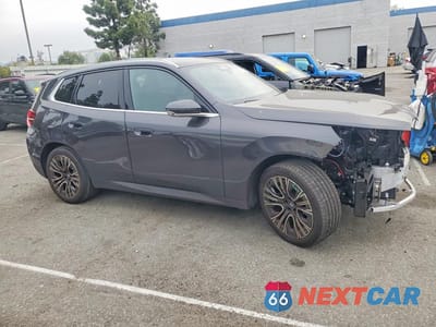 Czwarte zdjęcie samochodu z boku: 2025 BMW X3 30 XDRIVE VIN:5UX53GP07S9021422 - miniatura