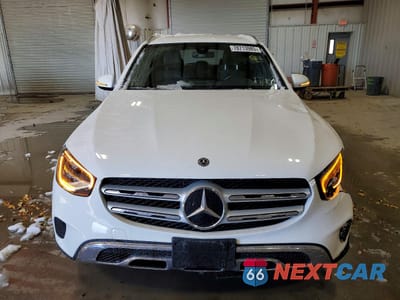 Piąte zdjęcie samochodu w środku: 2020 MERCEDES-BENZ GLC 300 4MATIC VIN:W1N0G8EB4LF825988 - miniatura