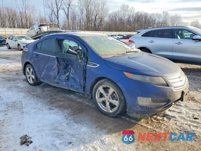 Czwarte zdjęcie samochodu z boku: 2013 CHEVROLET VOLT VIN:1G1RD6E46DU146257 - miniatura